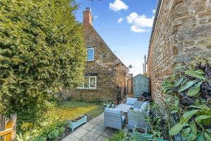 Park Lane North Newington